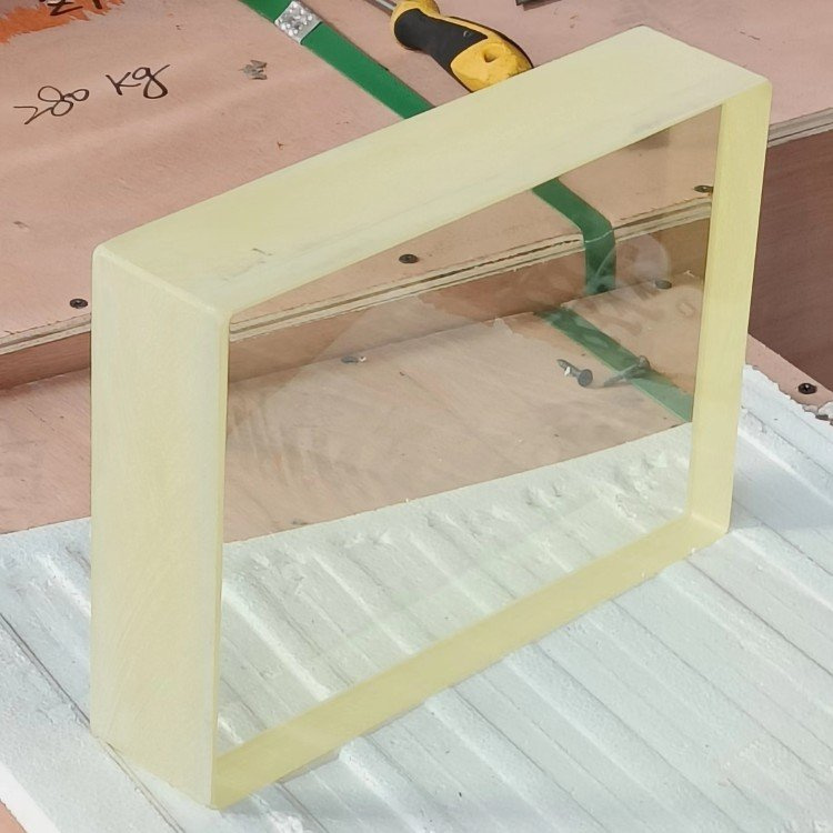 泰州铅玻璃是什么材料做的